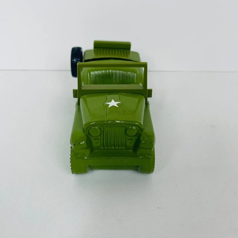 Avon Army Jeep Decanter Wild Country After Shave Green Military Star Vintage